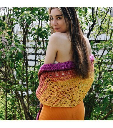 Darn Good Yarn Banana Fiber 30yds Worsted Yarn - Image 9