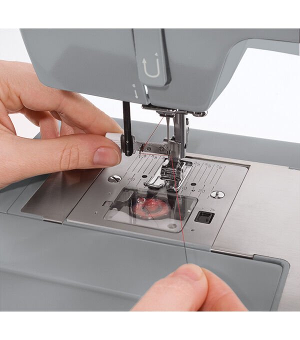 SINGER 4432 Heavy Duty Sewing Machine - Image 3