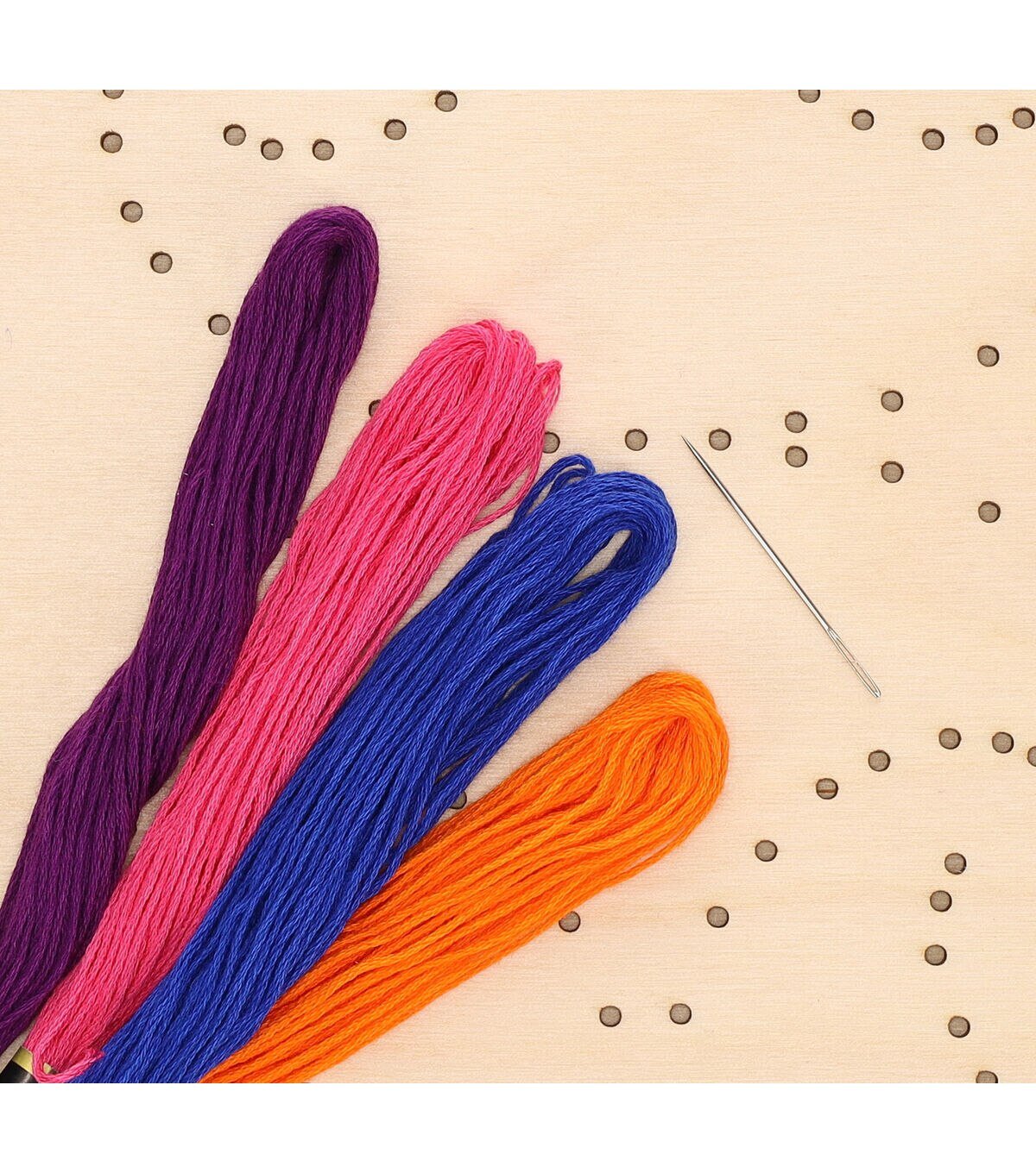 Liesure Arts 10 Royal Jester Panel Wood Stitching String Art Kit - Image 5