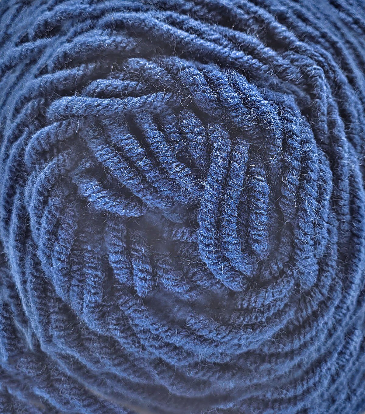 Arteza Premium 359yds Worsted Acrylic Yarn 4 Bundle - Image 2